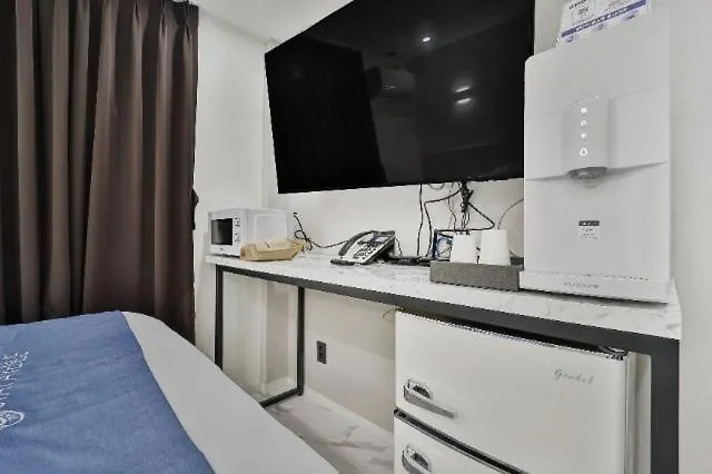 Sinlim Avenue Motel