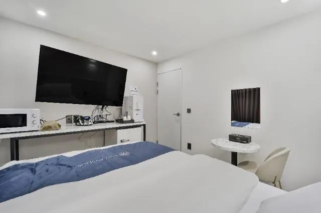 Sinlim Avenue Motel